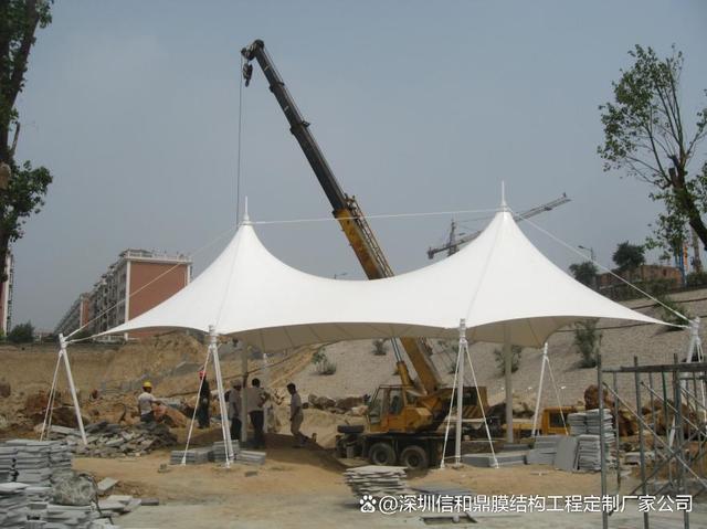公园膜结构遮阳棚:打造夏日清凉长廊